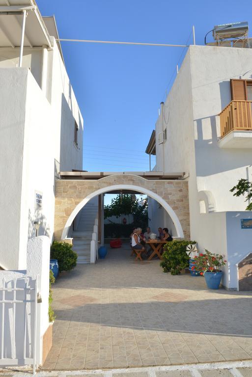 Theoni Studios Kastrákion Dış mekan fotoğraf